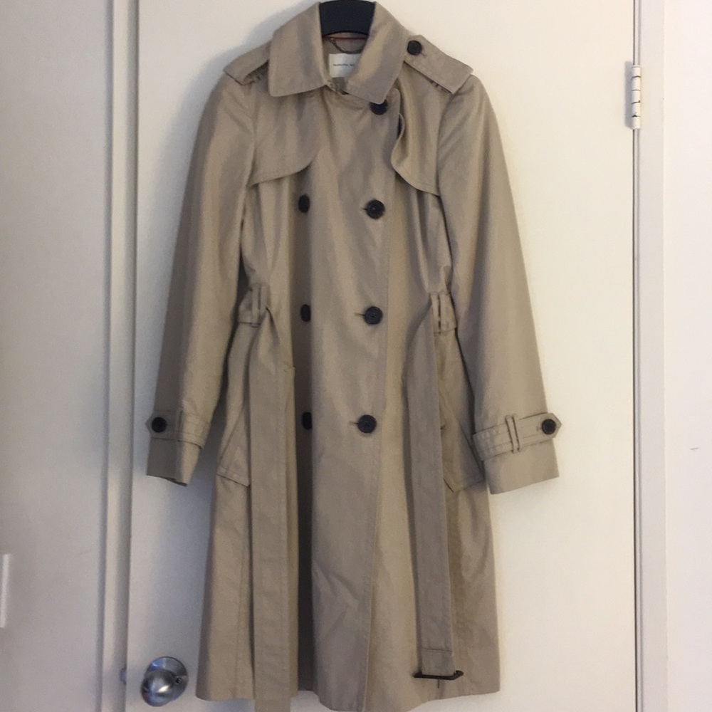 Banana Republic Classic Trench